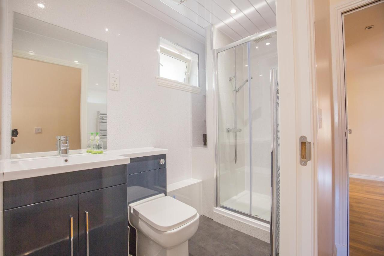 Stylish Modern Newly Built Apartment 15 Min From City Centre EDI Exterior foto